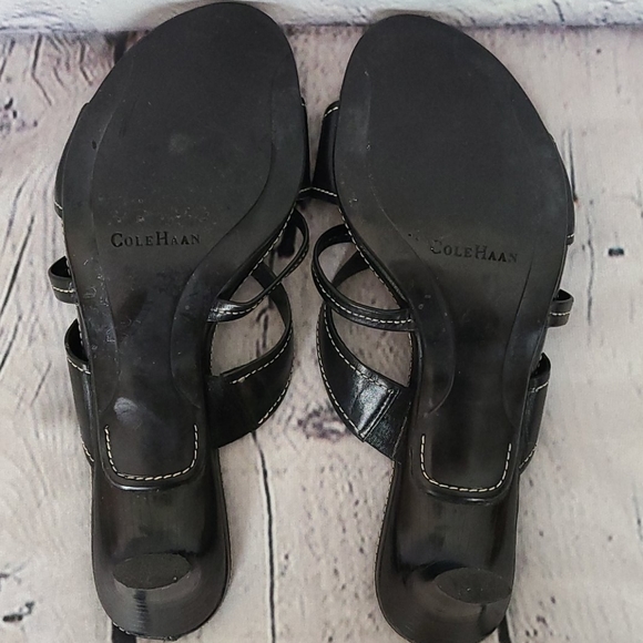 Cole Haan black leather strappy sandals, 9.5 - Picture 11 of 15